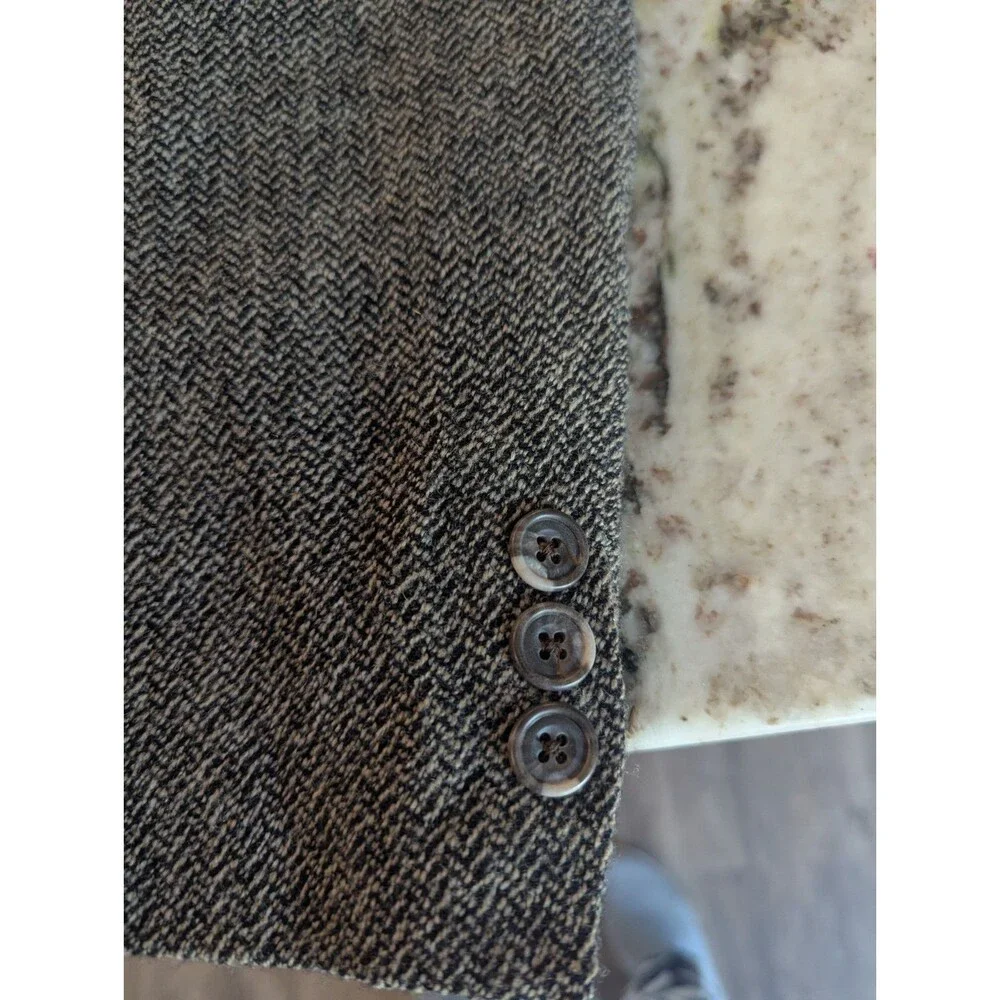 Mark Shale Mens Gray Herringbone Tweed Sport Coat Blazer Jacket Woven Notch Read
